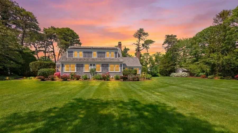 8 Skinequit Ln, Harwich Port, MA 02661 - #3