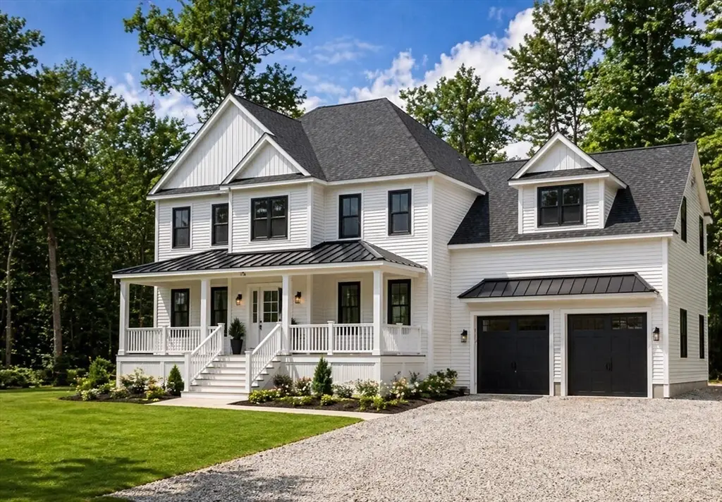 32 Mendon St, Upton, MA 01568 - #1
