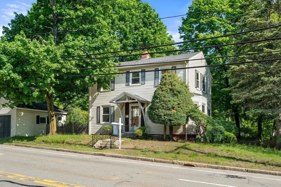 1231 Pleasant St, Worcester, MA 01602 - #2