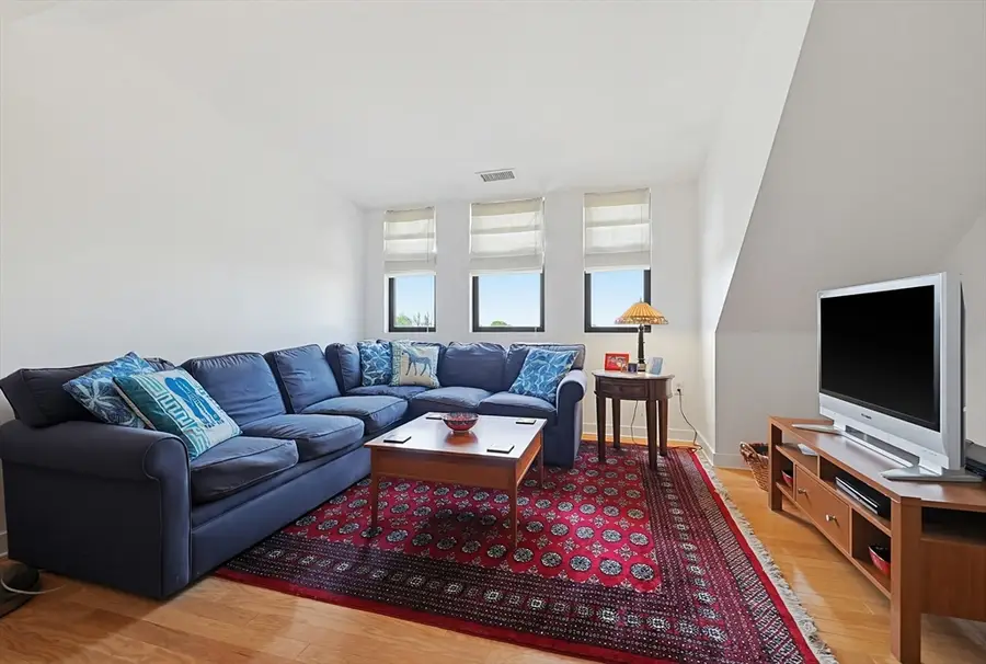 72 Ashland St #410, Malden, MA 02148 - #3