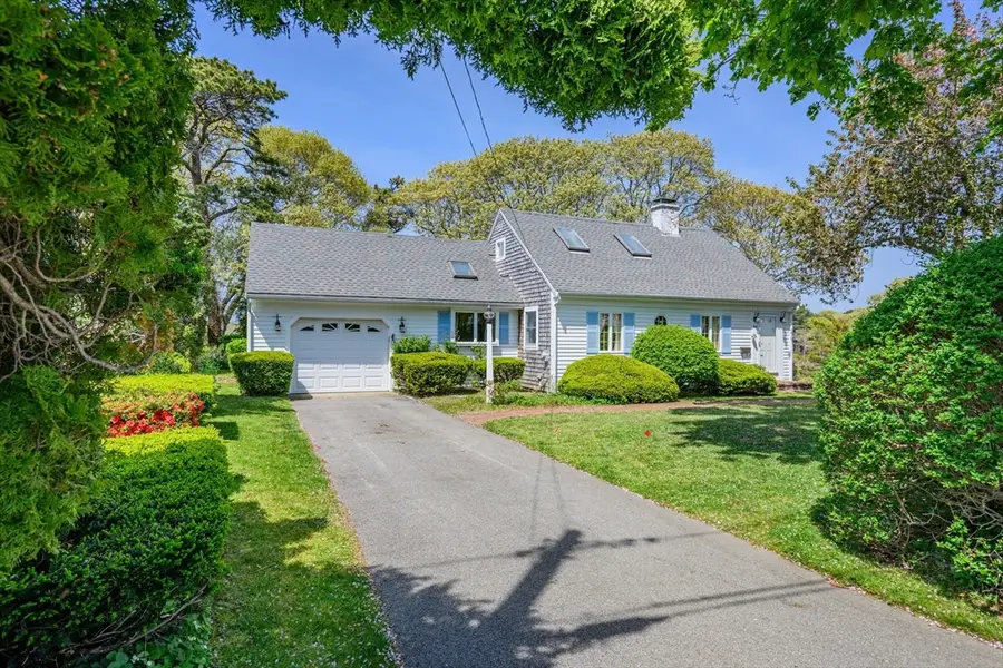 56 English St, Teaticket, MA 02536 - #2