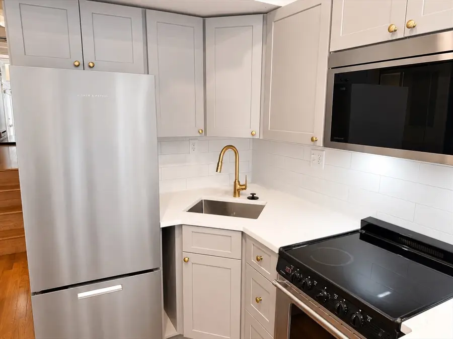 12 Stoneholm St #307, Boston, MA 02115 - #3