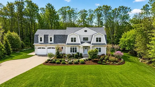130 Sycamore Ln, Westport, MA 02790