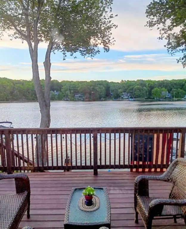 67 S Charlton Shore Rd, Charlton, MA 01507 - #2