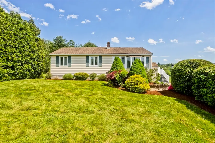 25 Ballard St, Easthampton, MA 01027 - #2
