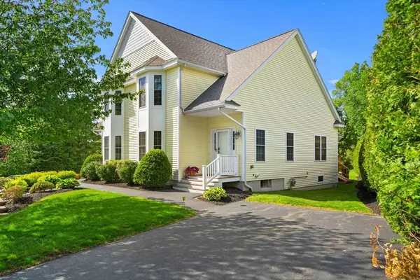 5 Meagans Way #5, Haverhill, MA 01832