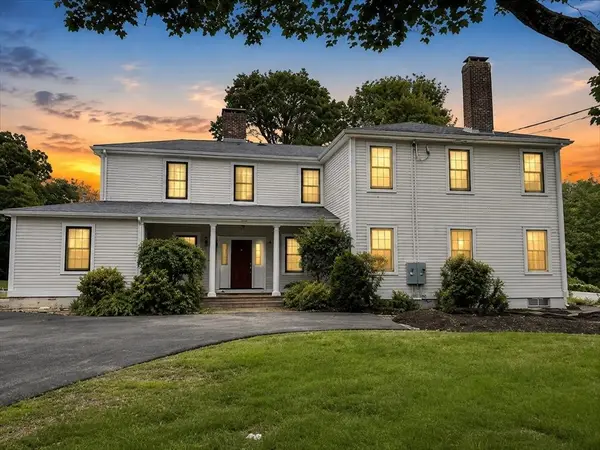 555 Foundry St #A, Easton, MA 02375