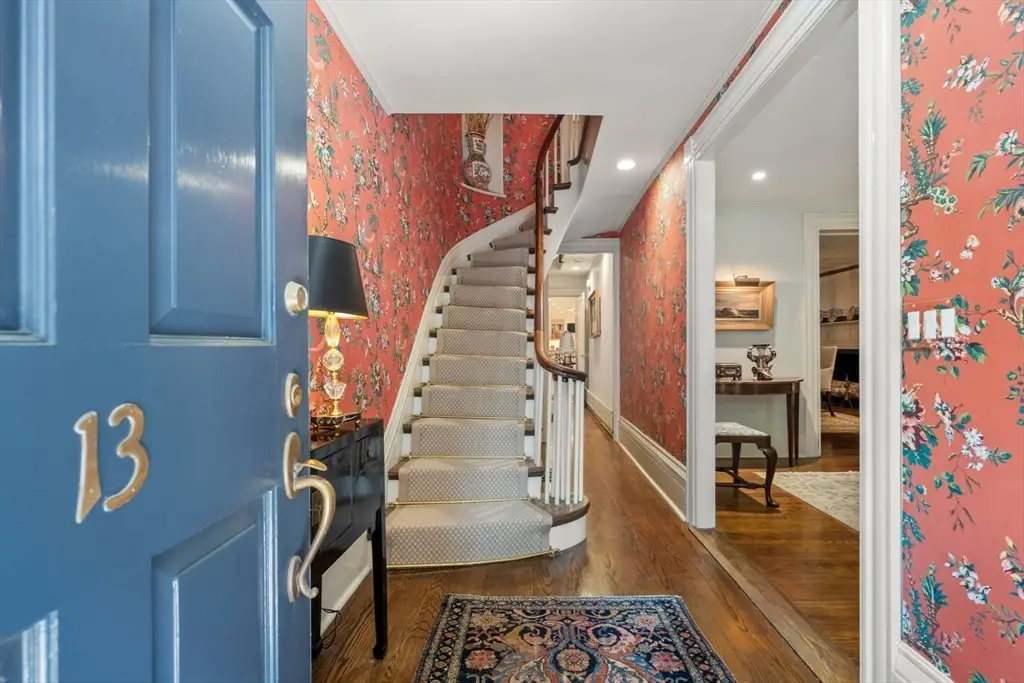 13 West Cedar St, Boston, MA 02108 - #1