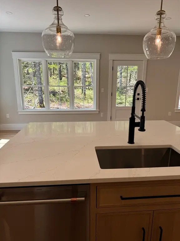 43 Panettieri Drive, Lakeville, MA 02347 - #3
