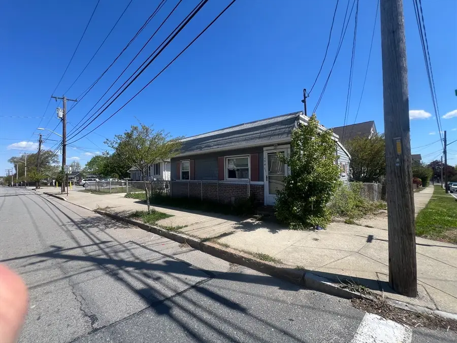 294 Mount Pleasant St, New Bedford, MA 02746 - #2