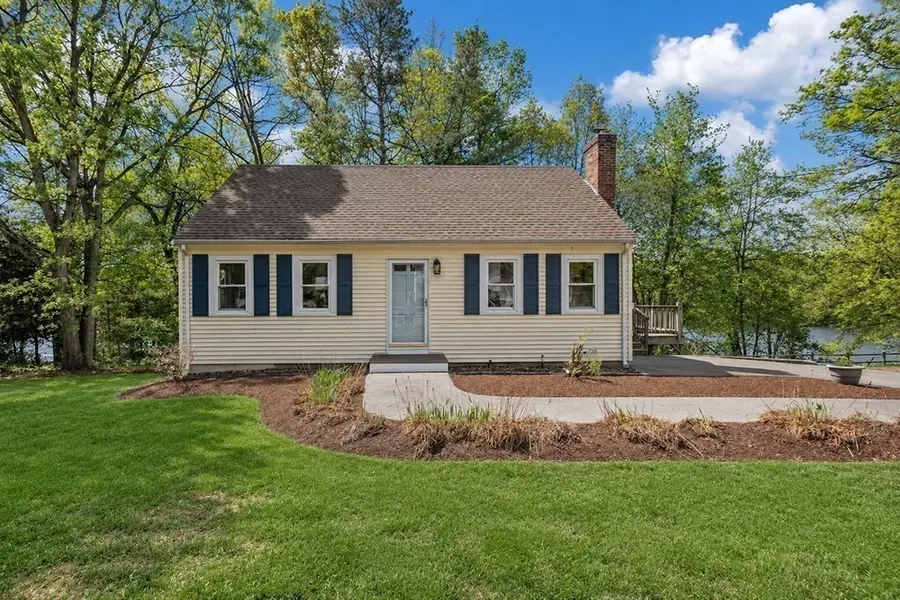 117 Oak Ridge Dr, Ayer, MA 01432 - #2