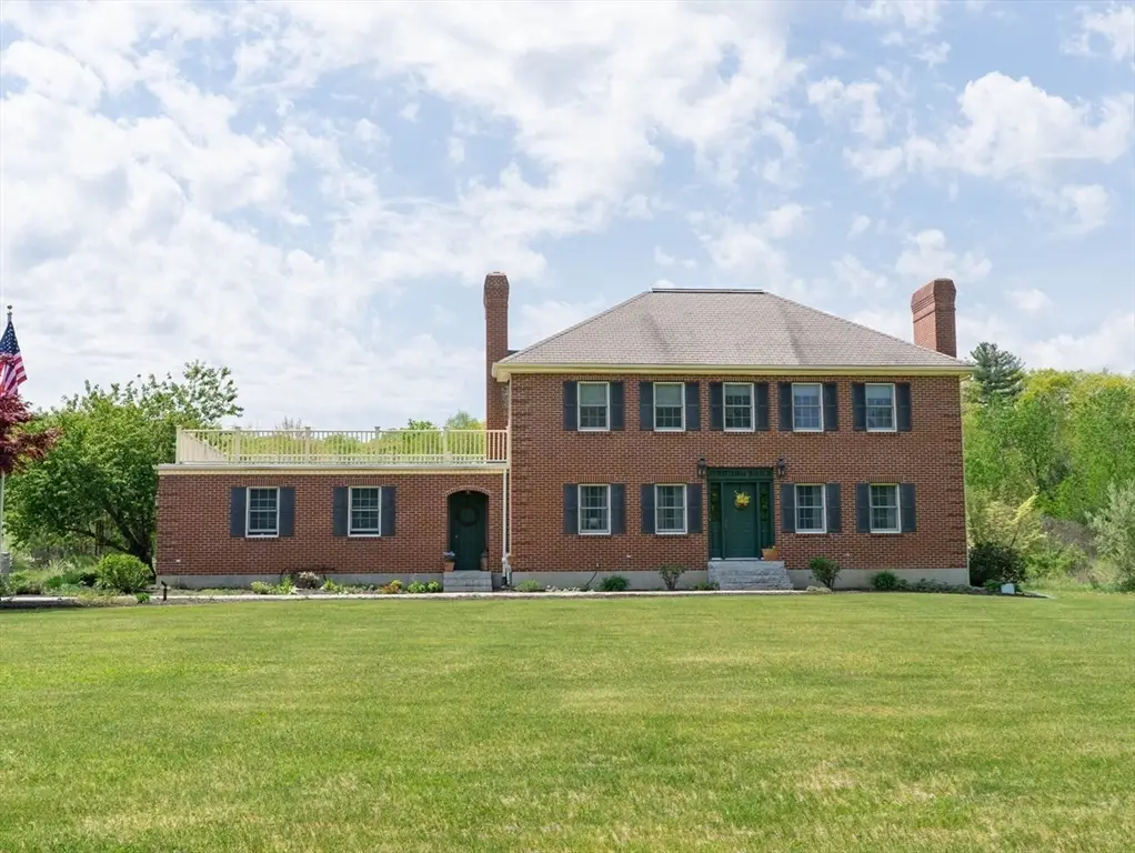 147 Oakham Rd, North Brookfield, MA 01535 - #1