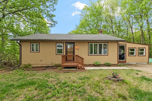 6 Mason Ln, Princeton, MA 01541