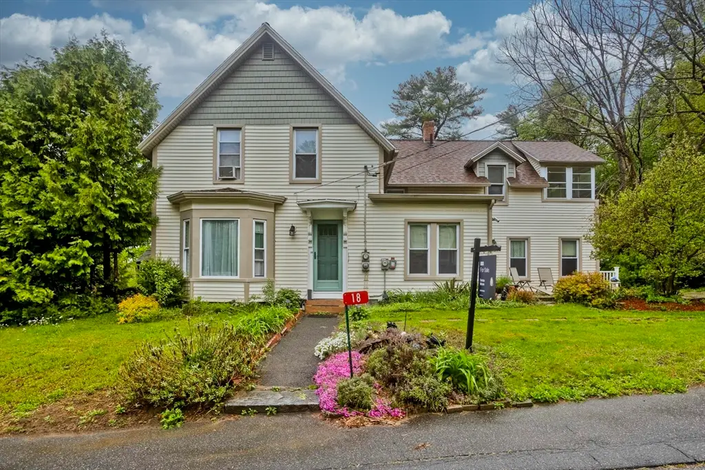 18 Reynolds Ave, Monson, MA 01057 - #1
