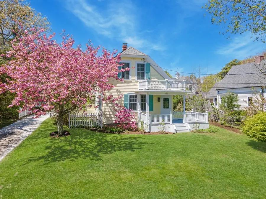 1089 Main Street, Cotuit, MA 02635 - #2