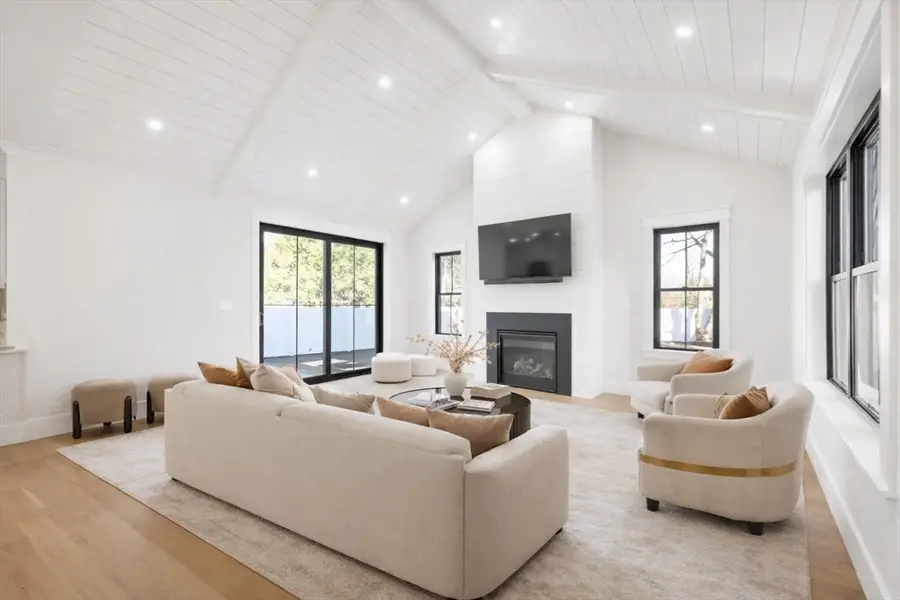 6 Ambler Court, Natick, MA 01760 - #3