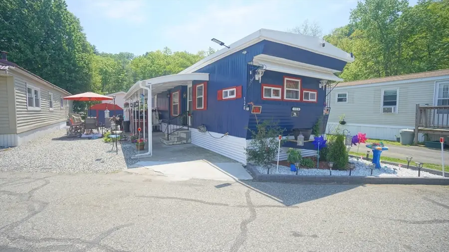 93 Grochmal Ave #126, Springfield, MA 01151 - #2