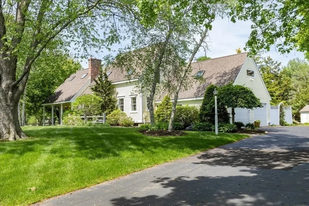 8 Millbrook Lane, Topsfield, MA 01983 - #1