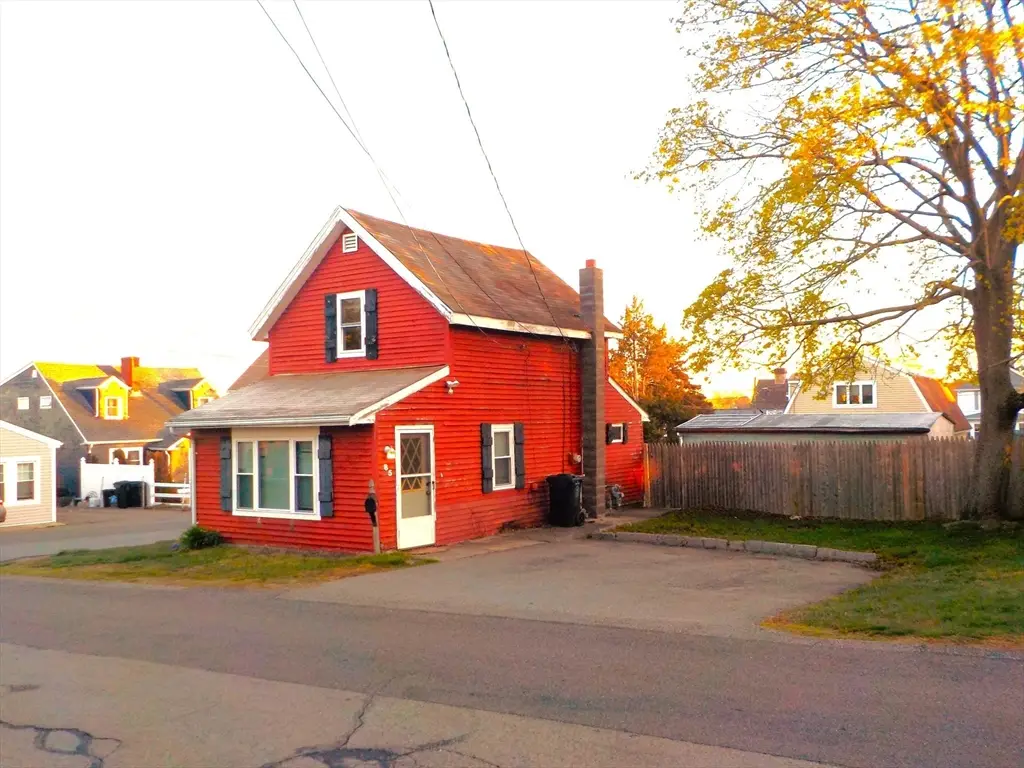 85 Maplewood Ave, Swansea, MA 02777 - #1