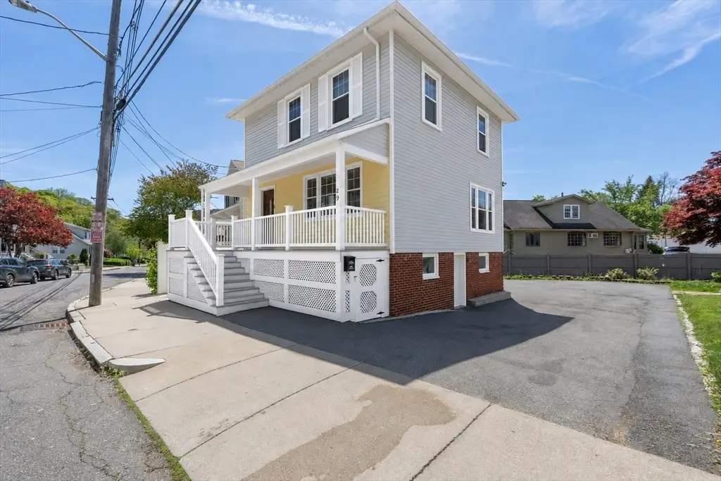 29 Bowman St, Malden, MA 02148 - #1