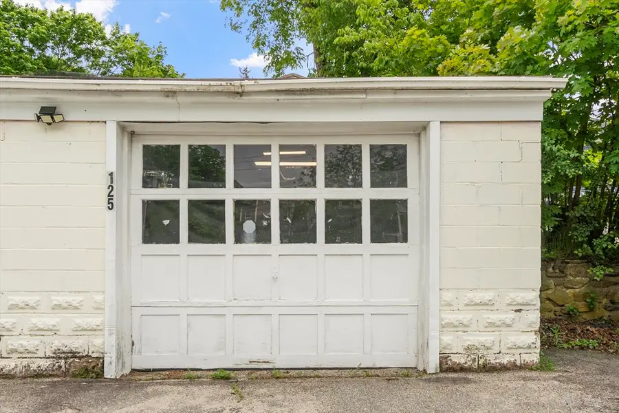 125 Cross St, Southbridge, MA 01550 - #2