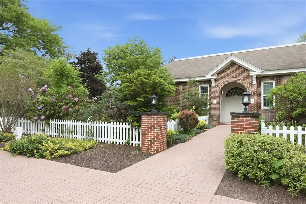 165 Converse Street #1, Longmeadow, MA 01106 - #1