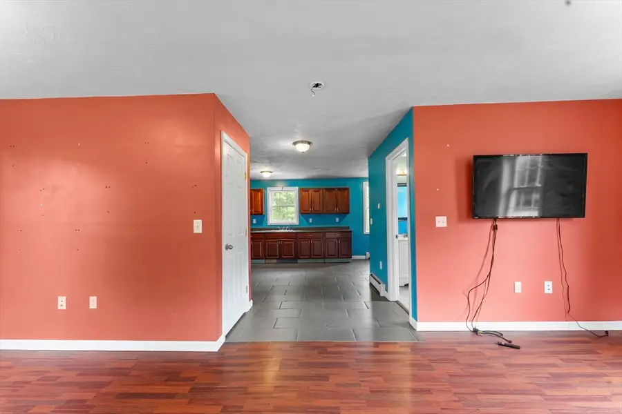 79 Chestnut St, Rehoboth, MA 02769 - #3
