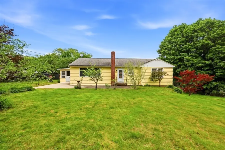 107 South St, East Brookfield, MA 01515 - #2