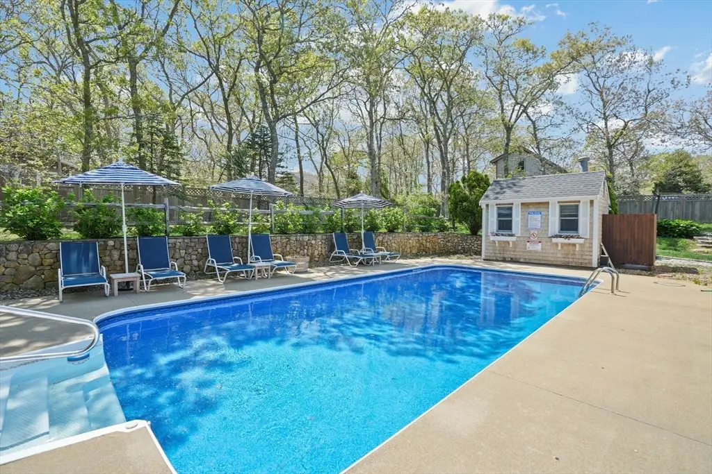 15 Twenty First St N, Edgartown, MA 02539 - #1