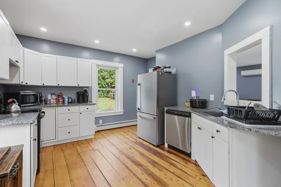 276 Pleasant St, Orange, MA 01364 - #2
