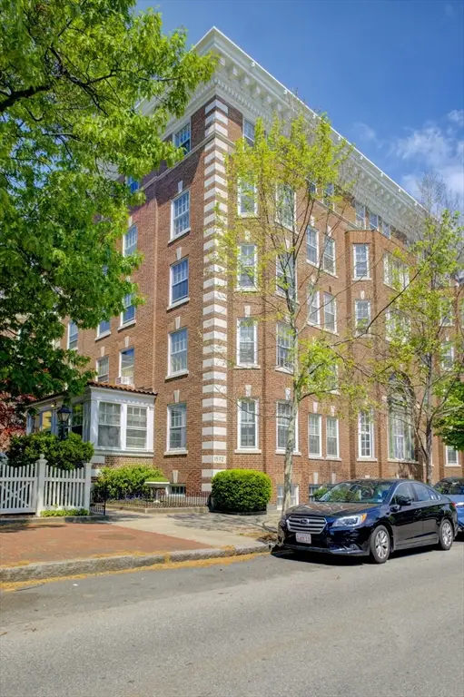 1572 Massachusetts Avenue #41, Cambridge, MA 02138