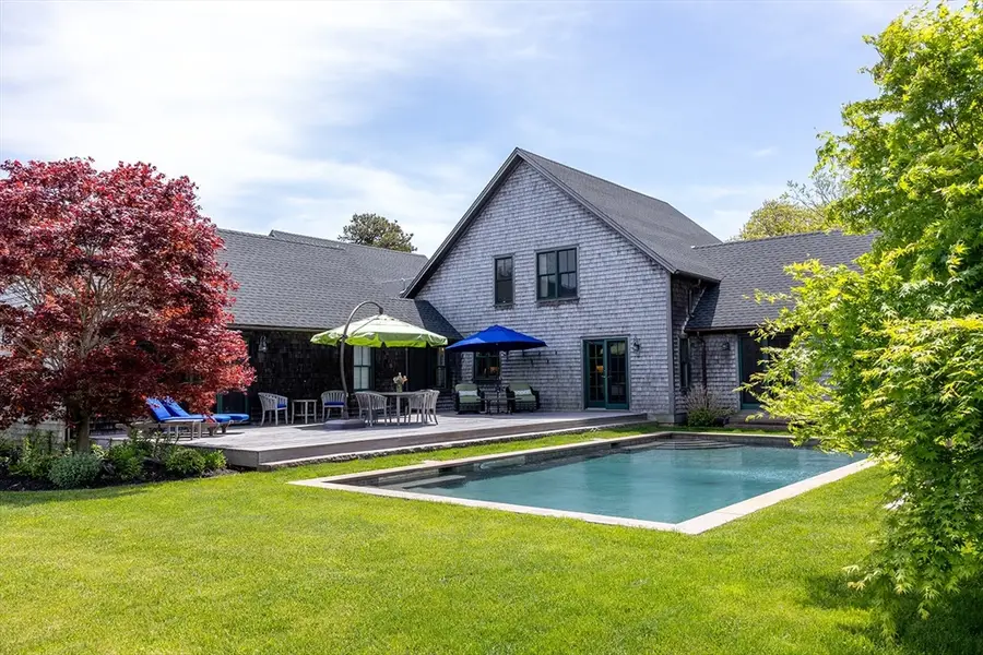 27 Knoll Drive, Edgartown, MA 02539 - #3