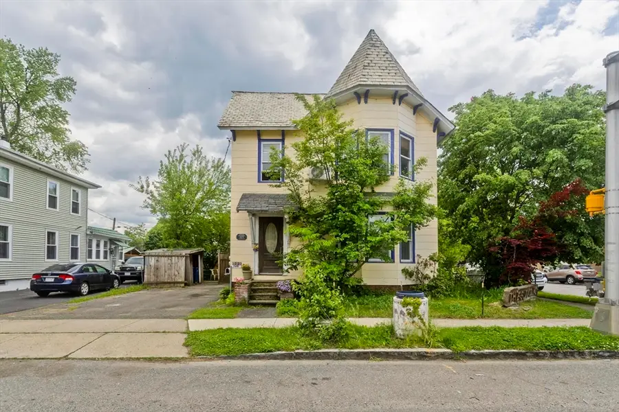 146 Beech St., Holyoke, MA 01040 - #2