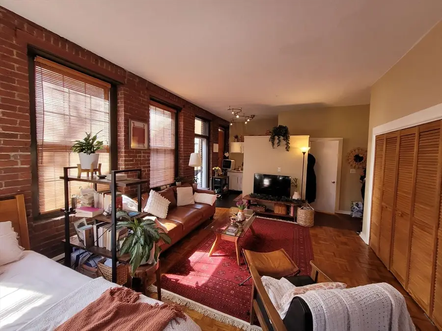 19 Fayette St #3, Boston, MA 02116 - #3