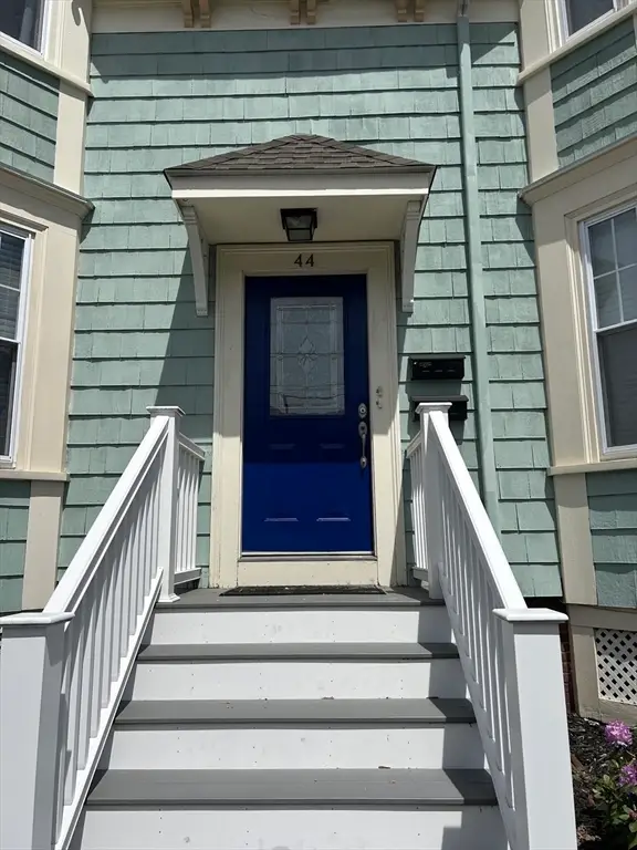 44 School Street #1, Salem, MA 01970