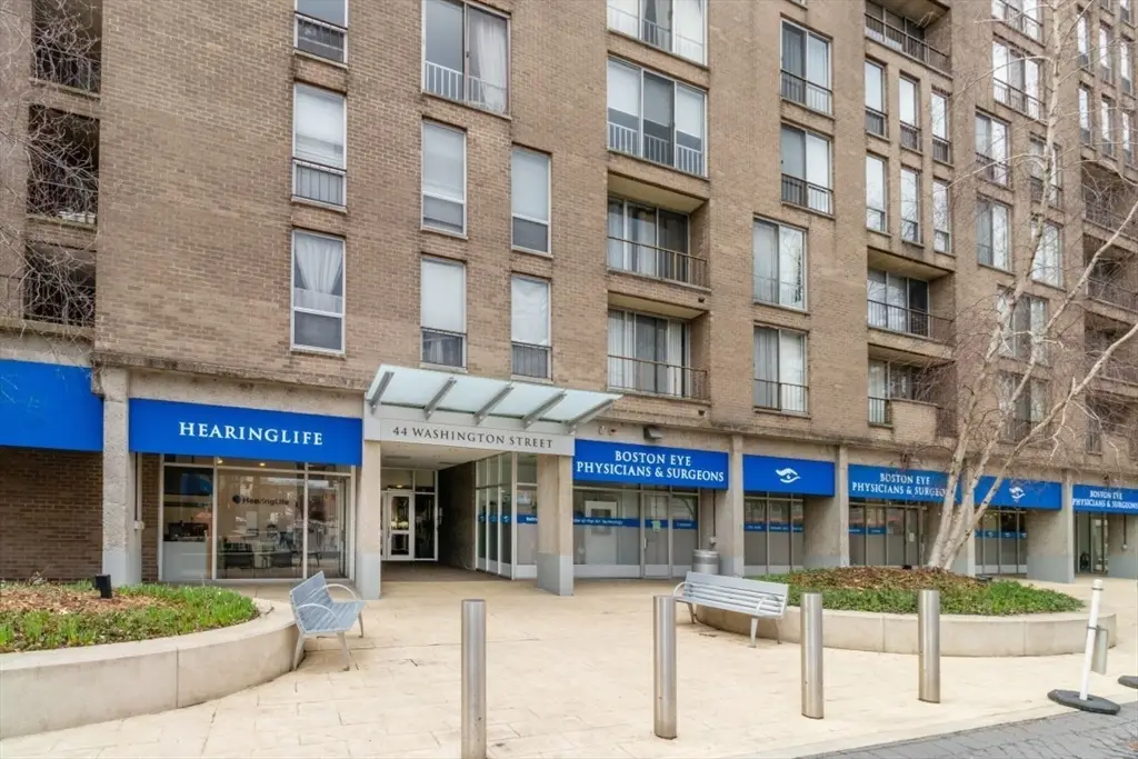 44 Washington St. #206, Brookline, MA 02445 - #1