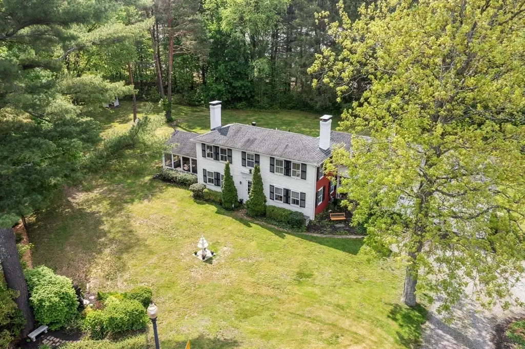 8 South St, Townsend, MA 01469 - #1