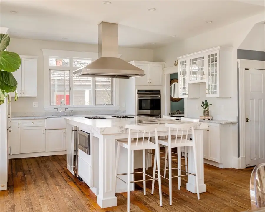 70 Oxford St, Somerville, MA 02143 - #3