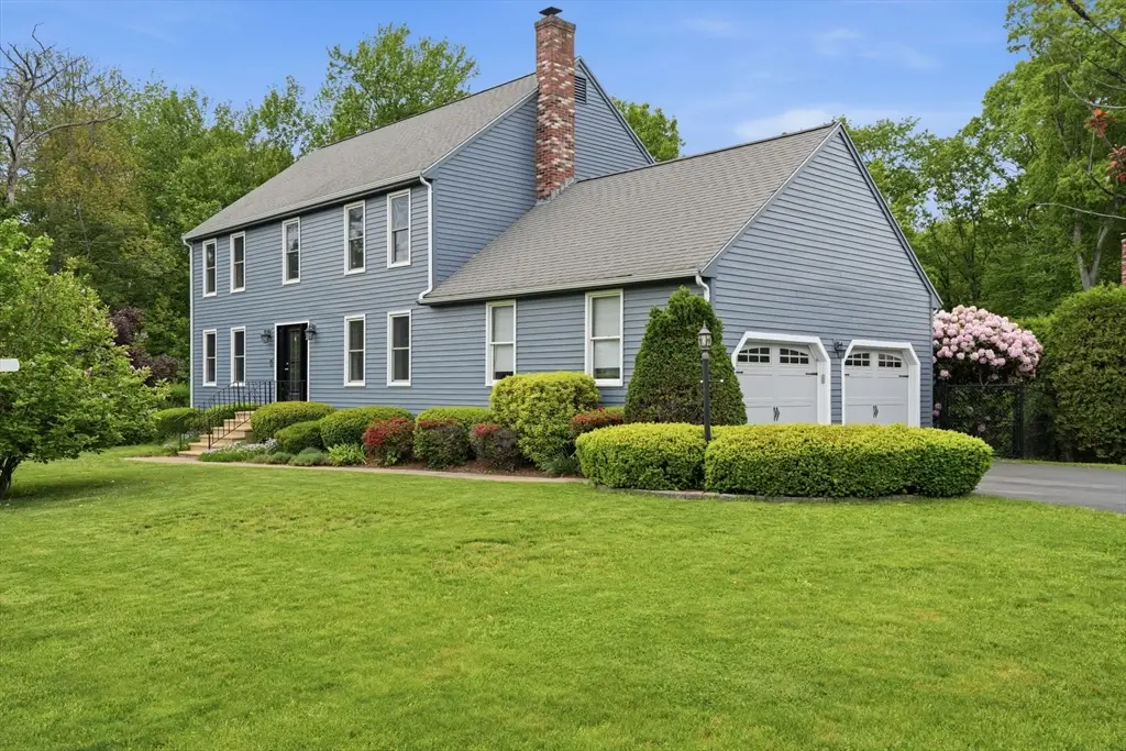 19 Debbie Ln, Milford, MA 01757 - #1