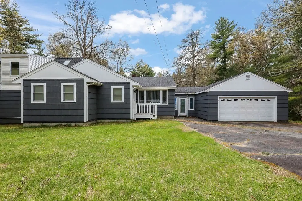 94 Fearing Hill Rd, Wareham, MA 02576 - #1