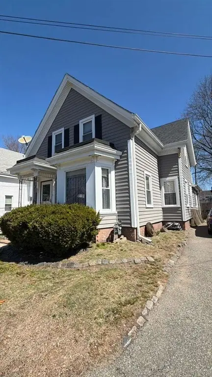 54 Clinton St, Brockton, MA 02302 - #1