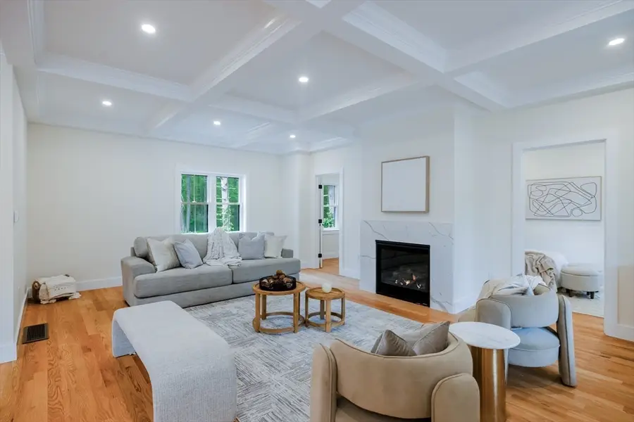 583 Fletcher St, Whitinsville, MA 01588 - #2