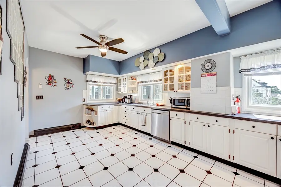 188 Washington St, New Bedford, MA 02740 - #2