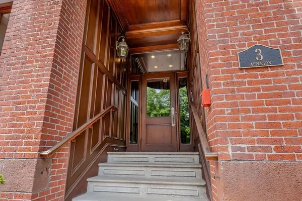 3 Appleton St #505, Boston, MA 02116