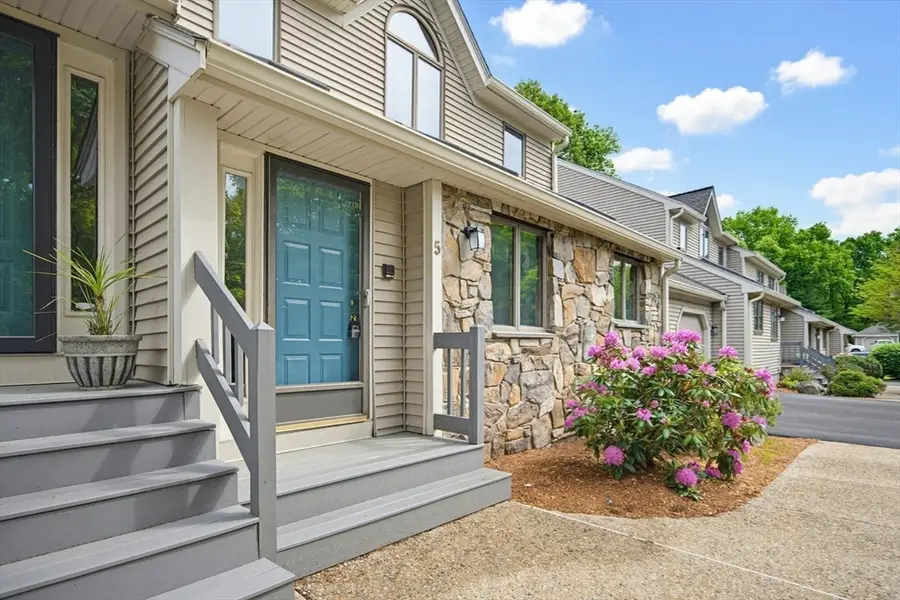 5 Magnolia Dr #5, Franklin, MA 02038 - #3