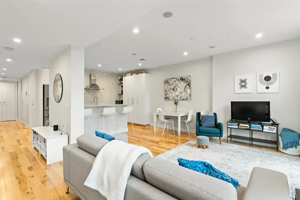 67 Lubec St #4, Boston, MA 02128 - #1