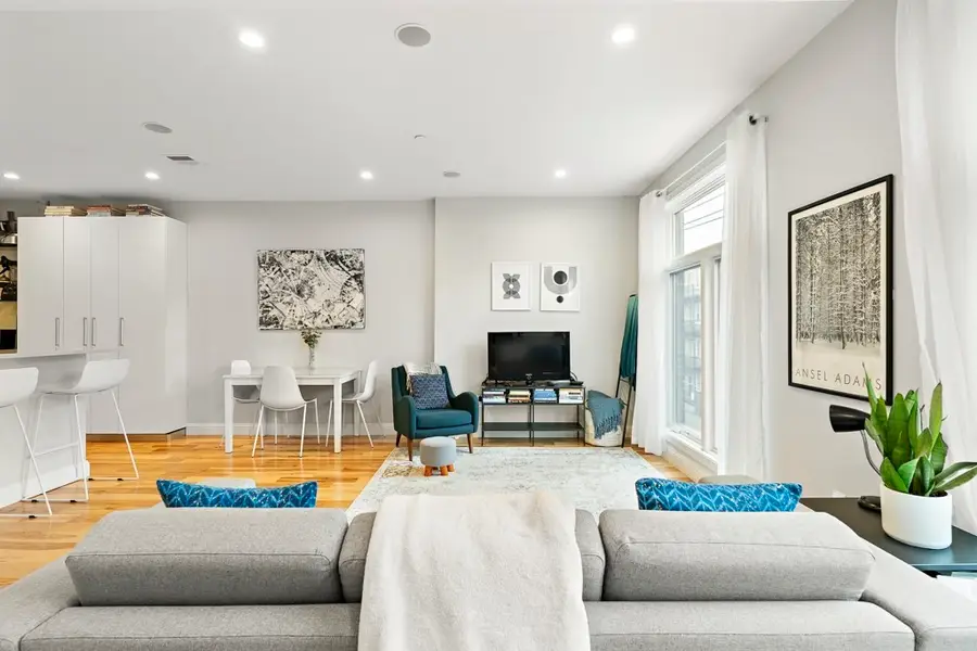 67 Lubec St #4, Boston, MA 02128 - #3