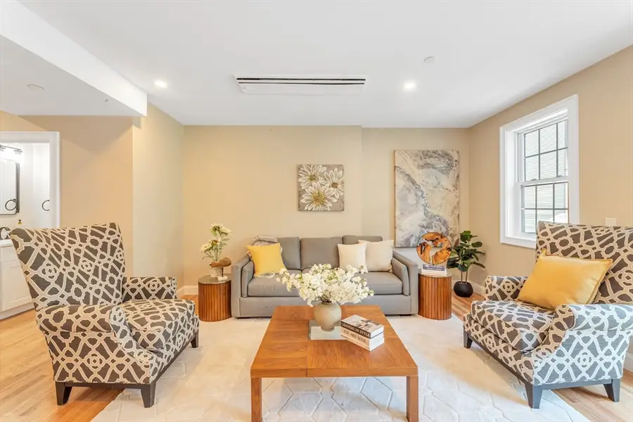 112 Armandine Street #3, Boston, MA 02124 - #2
