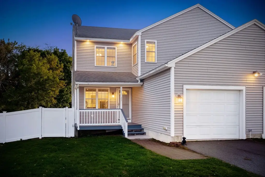 23 Yale St #23, Uxbridge, MA 01569 - #1