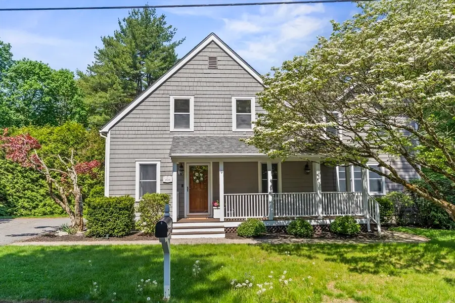 9 Center Street, Sudbury, MA 01776 - #3